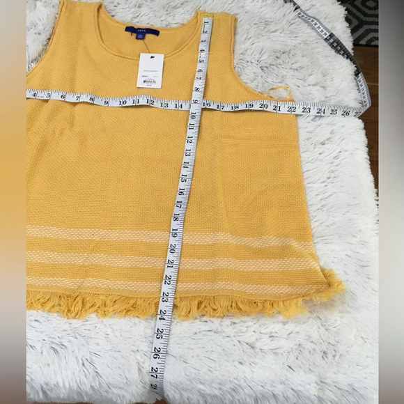 Apt 9 scoopneck tank top with fringe accents Woman’s size XXL gold & white - Picture 3 of 12